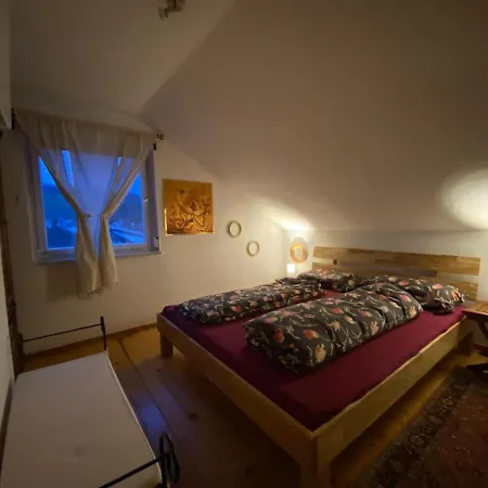Apartamento Burgblick Stube - Für Bis Zu 4 Personen - Haustiere Willkommen - Mit Einbauküche - Fahrradparkplatz Etc Beilstein (Baden-Wurttemberg)
